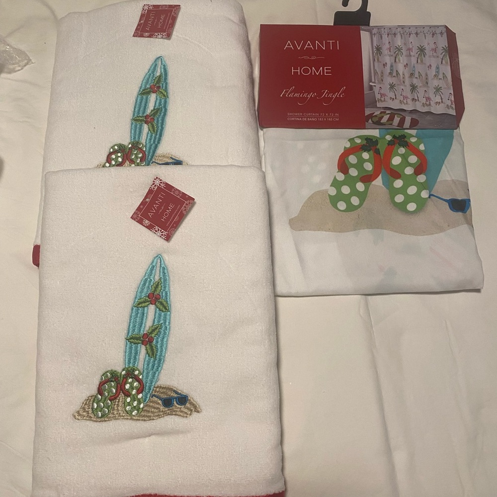 Flamingo Jingle from Avanti Home 3 Pieces NWT